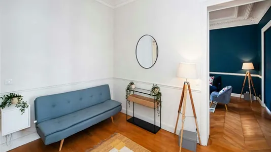 Rooms in Paris 17ème arrondissement - photo 7