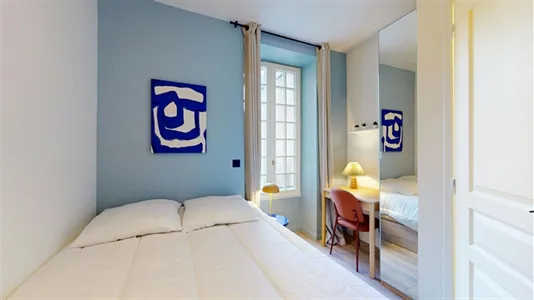 Rooms in Paris 17ème arrondissement - photo 7