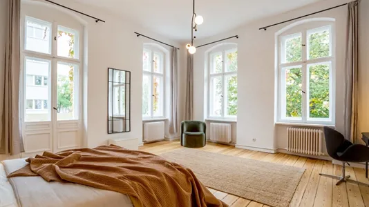 Rooms in Berlin Charlottenburg-Wilmersdorf - photo 3