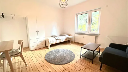 Rooms in Berlin Tempelhof-Schöneberg - photo 2