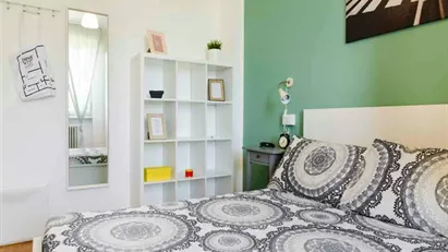 Room for rent in Milano Zona 5 - Vigentino, Chiaravalle, Gratosoglio, Milan