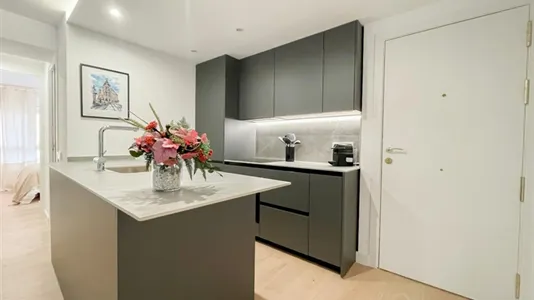 Apartments in Madrid Retiro - photo 7