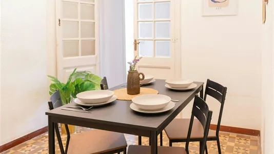 Rooms in Barcelona Eixample - photo 9
