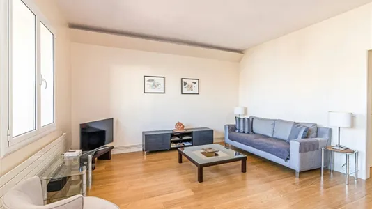 Apartments in Barcelona Eixample - photo 3