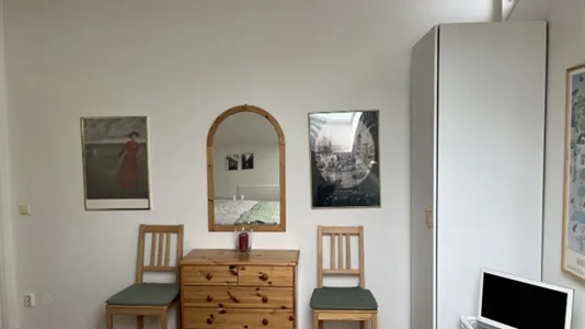 Apartments in Stockholm West - photo 4