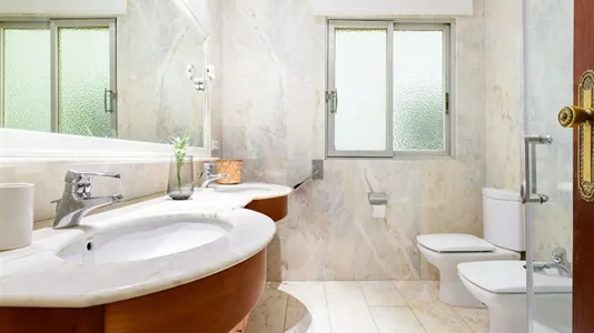 Rooms in Valencia L'Eixample - photo 7