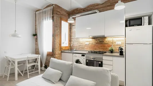 Apartments in Barcelona Sants-Montjuïc - photo 4