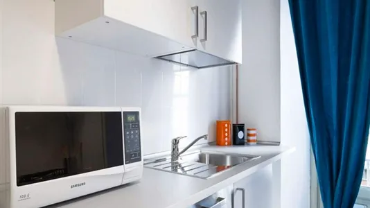 Rooms in Milano Zona 2 - Stazione Centrale, Gorla, Turro, Greco, Crescenzago - photo 9