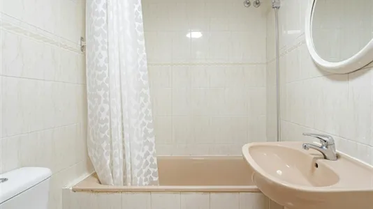 Rooms in Guadalajara - photo 10