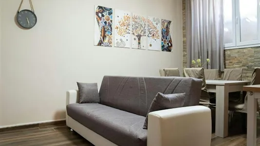 Apartments in Roma Municipio VII – Appio-Latino/Tuscolano/Cinecittà - photo 2
