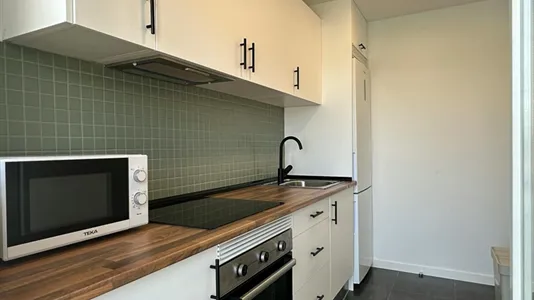 Apartments in Alcorcón - photo 5