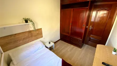 Room for rent in Madrid Chamartín, Madrid