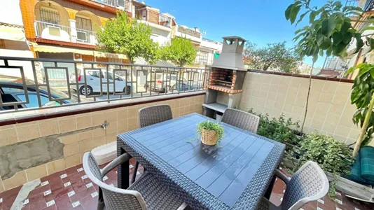 Rooms in Santiponce - photo 5