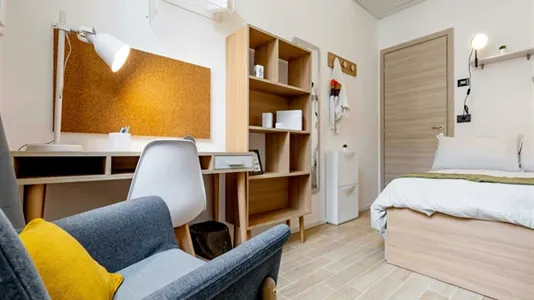 Rooms in Turin - photo 1