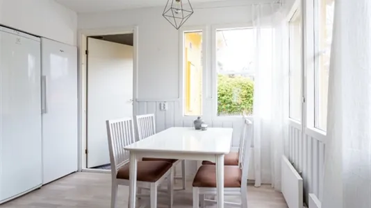 Houses in Nynäshamn - photo 11