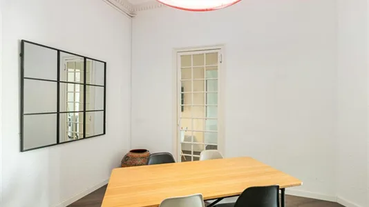 Apartments in Barcelona Ciutat Vella - photo 8