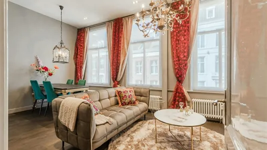 Apartments in Amsterdam Oud-Zuid - photo 3
