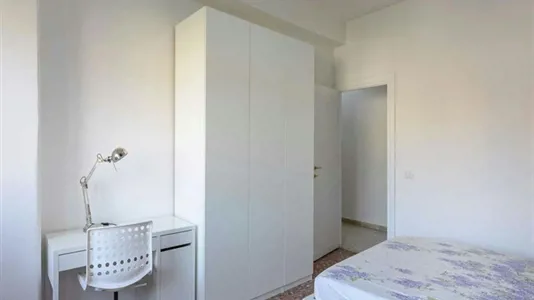 Rooms in Roma Municipio XII – Monte Verde - photo 3
