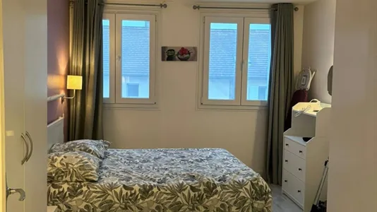 Apartments in Nanterre - photo 8