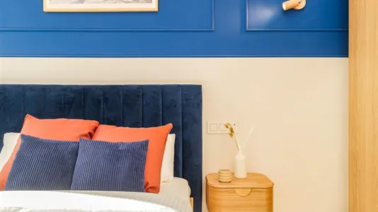 Rooms in Barcelona Eixample - photo 10