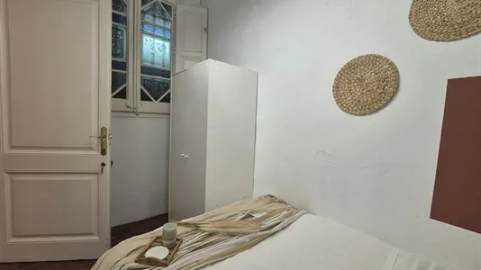 Rooms in Barcelona Eixample - photo 3