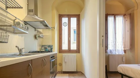 Apartments in Florence - photo 4