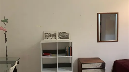 Rooms in Napoli Municipalità 2 - photo 4