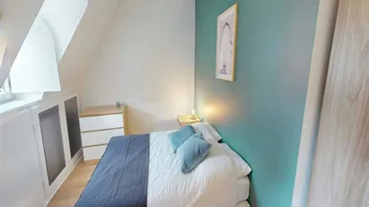 Room for rent in Paris 8ème arrondissement, Paris