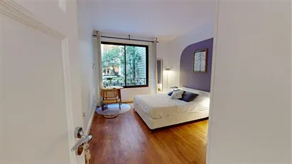 Room for rent in Paris 8ème arrondissement, Paris