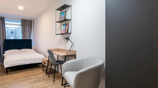 Apartments in Berlin Charlottenburg-Wilmersdorf - photo 6