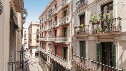 Rooms in Barcelona Ciutat Vella - photo 7