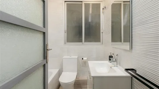 Rooms in Valencia L'Eixample - photo 9
