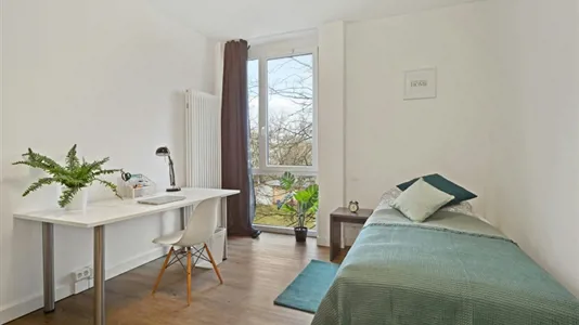 Apartments in Location is not specified - photo 1