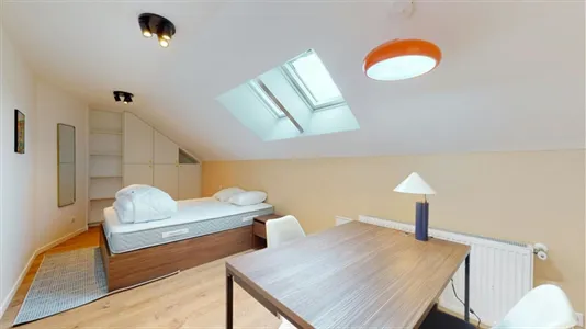 Rooms in Nanterre - photo 3