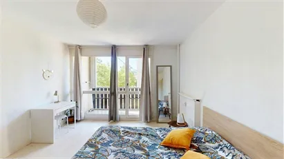 Room for rent in Grenoble, Auvergne-Rhône-Alpes