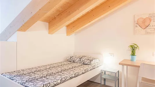 Rooms in Milano Zona 2 - Stazione Centrale, Gorla, Turro, Greco, Crescenzago - photo 8