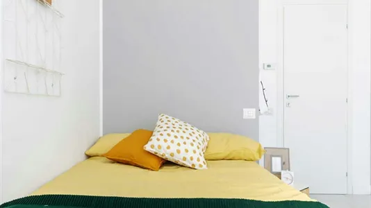 Rooms in Milano Zona 5 - Vigentino, Chiaravalle, Gratosoglio - photo 2