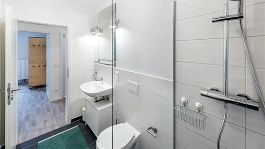 Rooms in Berlin Lichtenberg - photo 4