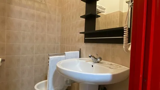 Apartments in Milano Zona 8 - Fiera, Gallaratese, Quarto Oggiaro - photo 7