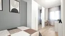 Room for rent, Padua, Veneto, &lt;span class=&quot;blurred street&quot; onclick=&quot;ProcessAdRequest(14349293)&quot;&gt;&lt;span class=&quot;hint&quot;&gt;See streetname&lt;/span&gt;[xxxxxxxxxxxxx]&lt;/span&gt;
