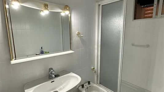 Rooms in Madrid San Blas - photo 9