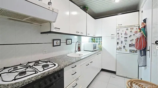 Rooms in Barcelona Sants-Montjuïc - photo 7