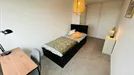 Room for rent, Lyon, Auvergne-Rhône-Alpes, &lt;span class=&quot;blurred street&quot; onclick=&quot;ProcessAdRequest(13775291)&quot;&gt;&lt;span class=&quot;hint&quot;&gt;See streetname&lt;/span&gt;[xxxxxxxxxxxxx]&lt;/span&gt;