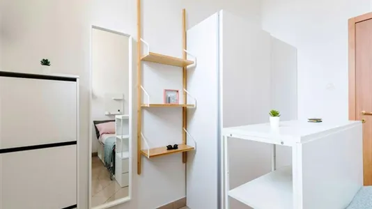 Rooms in Roma Municipio I – Centro Storico - photo 4