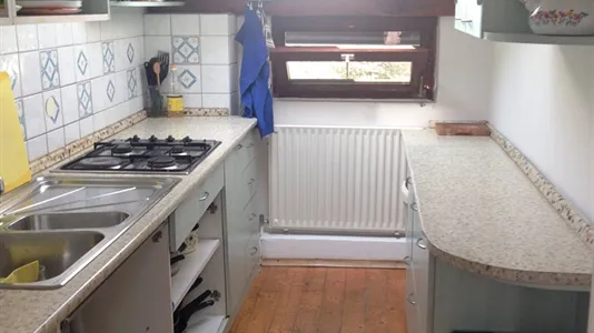 Rooms in Besnica - photo 6