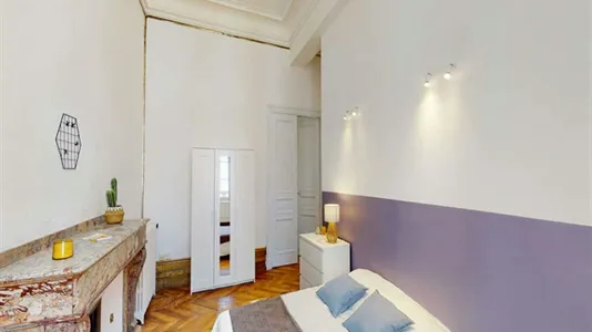 Rooms in Toulouse - photo 3