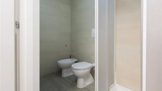 Rooms in Milano Zona 2 - Stazione Centrale, Gorla, Turro, Greco, Crescenzago - photo 5