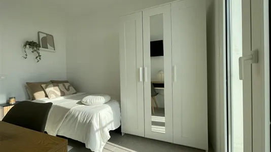 Rooms in L'Hospitalet de Llobregat - photo 3