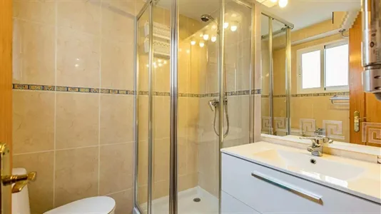 Rooms in Tavernes Blanques - photo 9