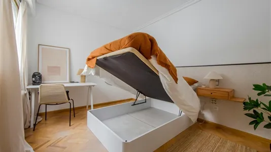 Rooms in Madrid Chamartín - photo 5